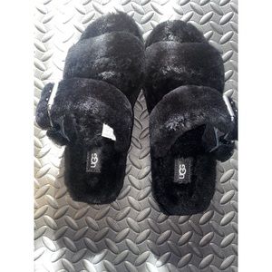 UGG Women's Fuzz Yeah Slippers